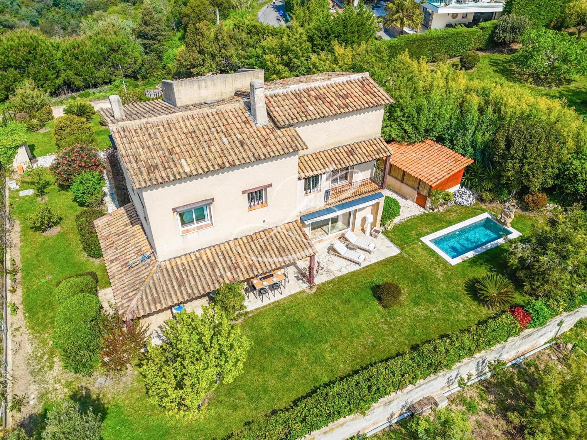 Blue Horizon - Panoramic Pools * Cannes